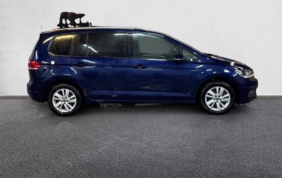 Choisissez votre volkswagen touran chez CarGo Flex