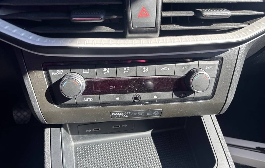 Choisissez votre seat ibiza chez CarGo Flex