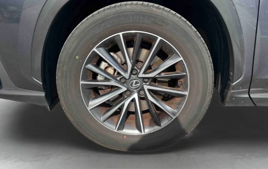 Choisissez votre lexus nx chez CarGo Flex