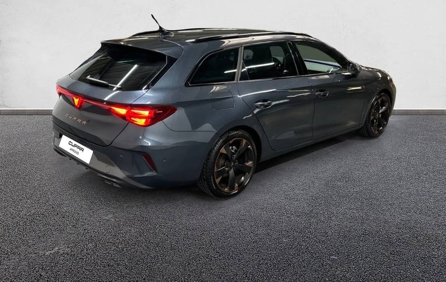 Choisissez votre cupra leonbreak chez CarGo Flex