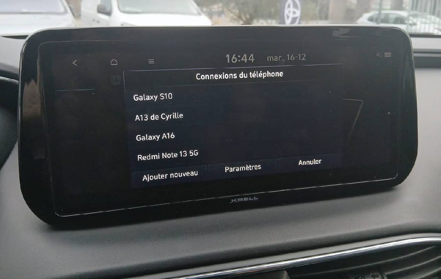 Choisissez votre hyundai santafe chez CarGo Flex