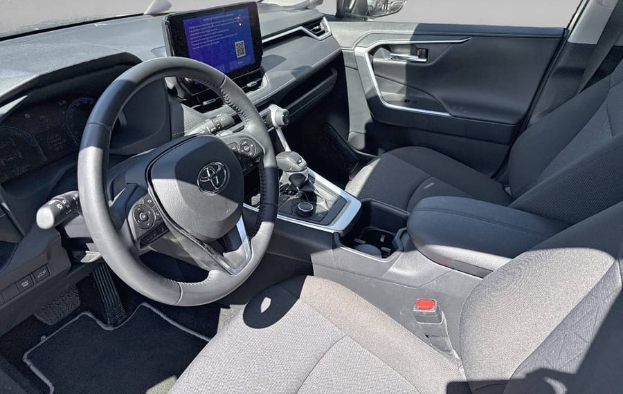 Choisissez votre toyota rav4 chez CarGo Flex