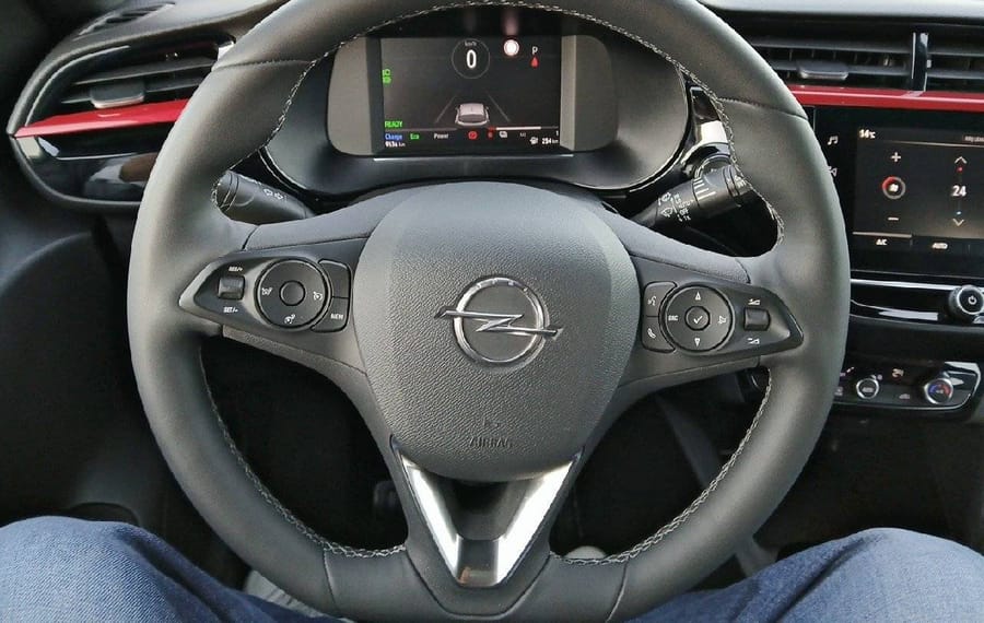Choisissez votre opel corsaelectrique chez CarGo Flex