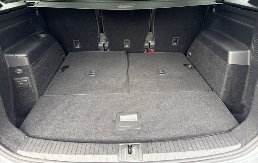 Choisissez votre volkswagen touran chez CarGo Flex
