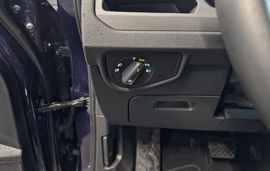 Choisissez votre volkswagen touran chez CarGo Flex