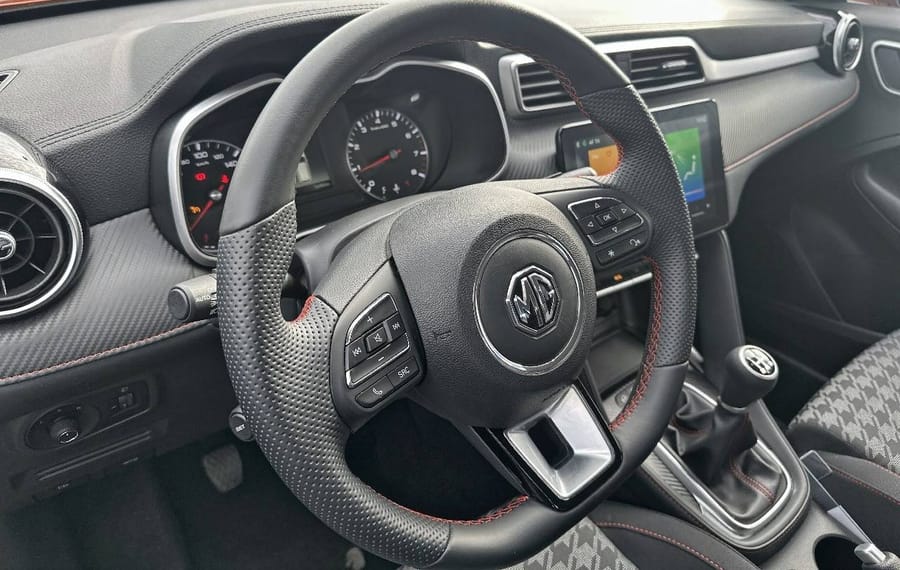 Choisissez votre mg zs chez CarGo Flex