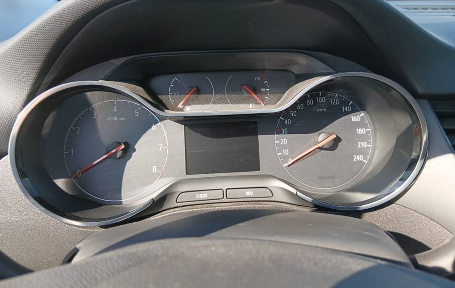 Choisissez votre opel crossland chez CarGo Flex