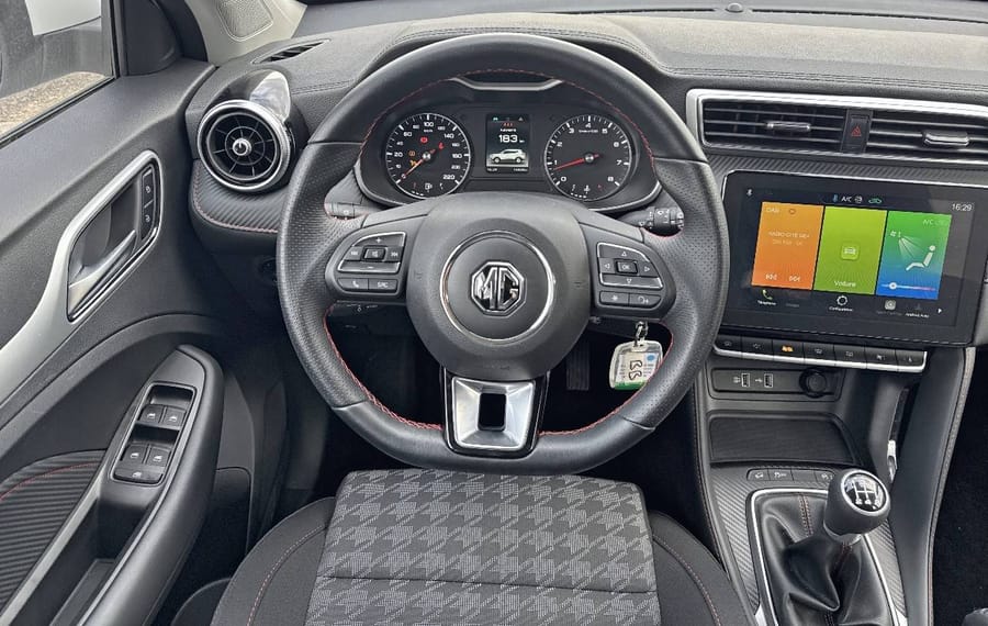 Choisissez votre mg zs chez CarGo Flex