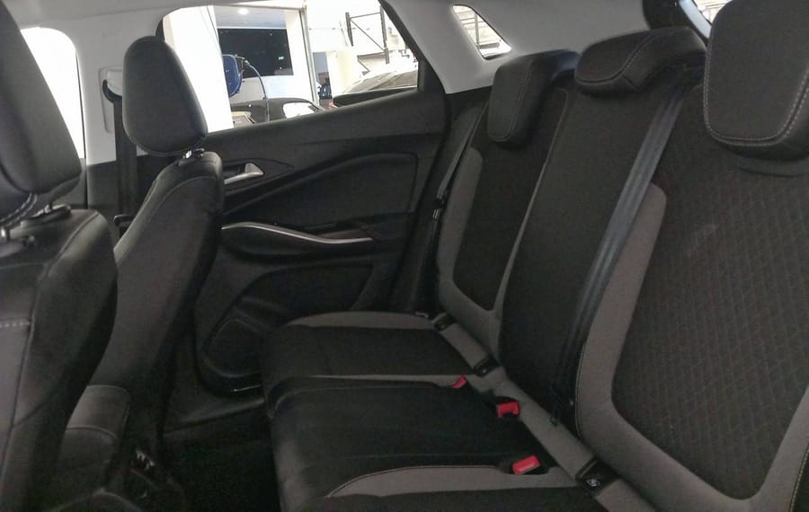 Choisissez votre opel grandland chez CarGo Flex