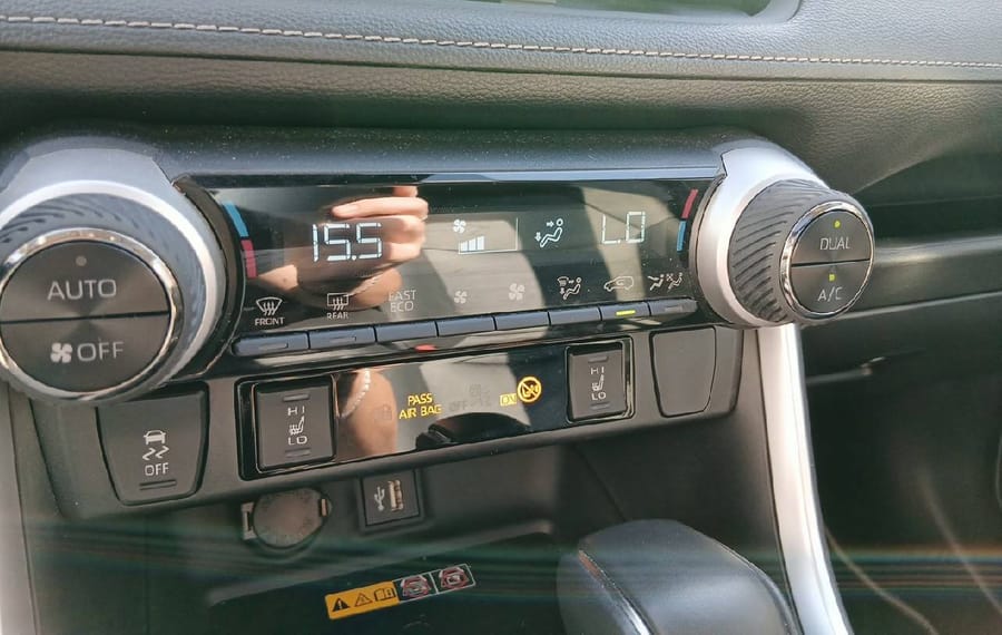 Choisissez votre toyota rav4 chez CarGo Flex