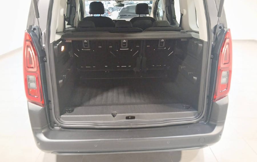 Choisissez votre citroen berlingo chez CarGo Flex