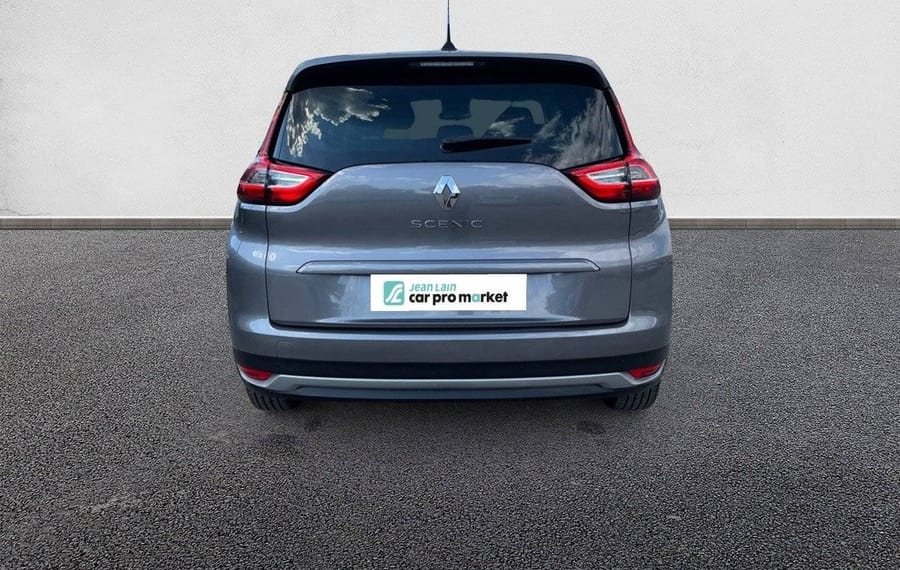 Choisissez votre renault grandscenic chez CarGo Flex