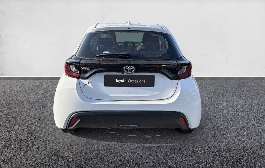 Choisissez votre toyota yaris chez CarGo Flex