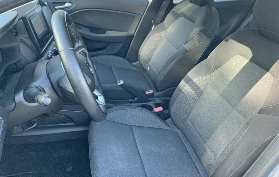 Choisissez votre renault clio chez CarGo Flex