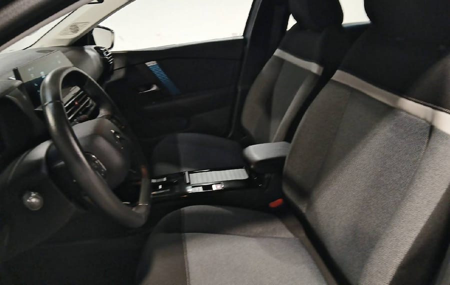 Choisissez votre citroen c4electrique chez CarGo Flex
