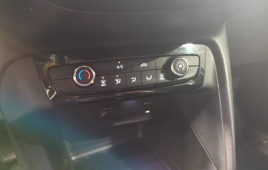 Choisissez votre opel corsa chez CarGo Flex