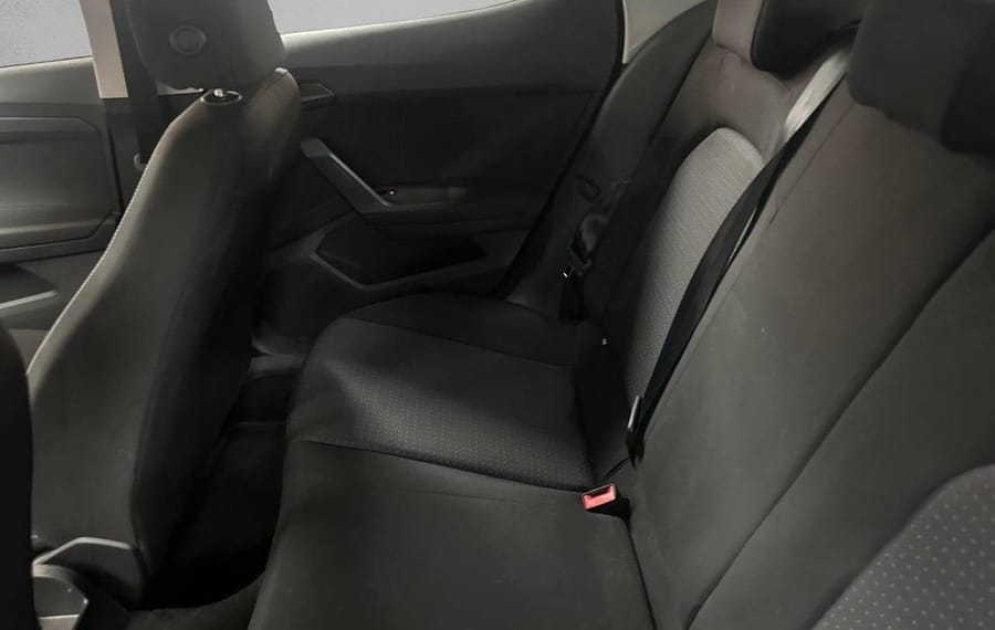 Choisissez votre seat ibiza chez CarGo Flex