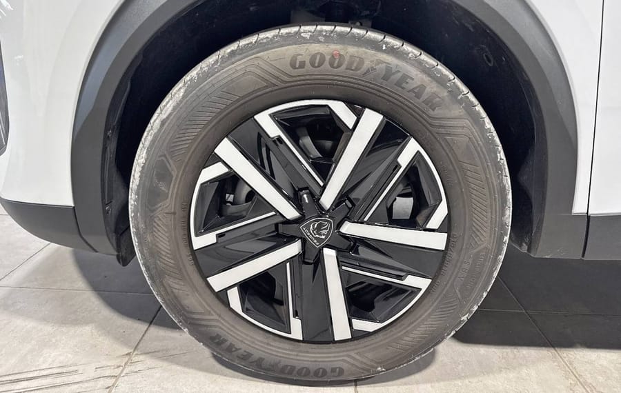 Choisissez votre peugeot 2008 chez CarGo Flex