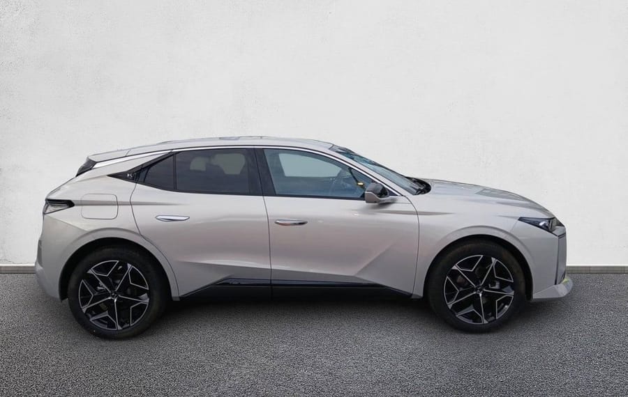 Choisissez votre ds n°4 chez CarGo Flex