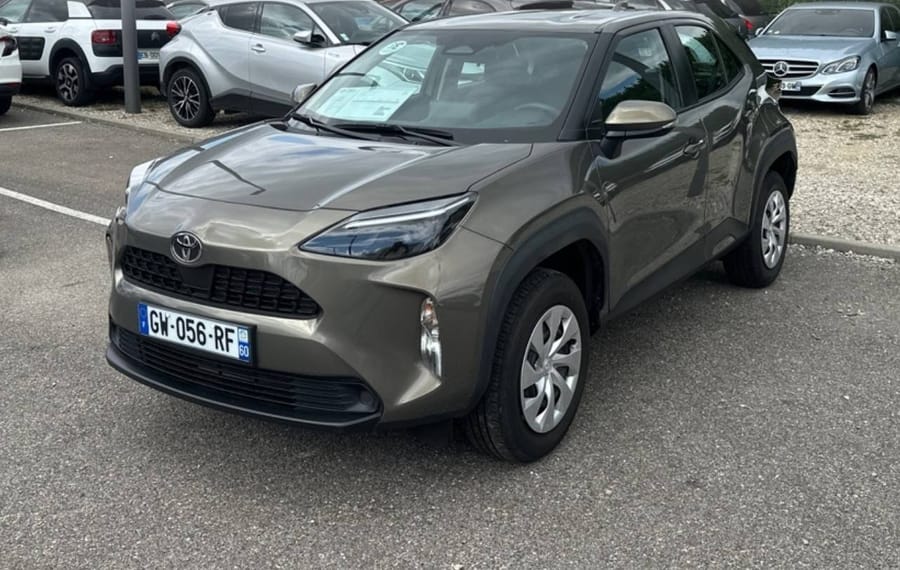 Choisissez votre toyota yariscross chez CarGo Flex