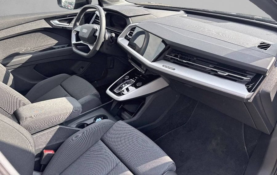 Choisissez votre audi q4electrique chez CarGo Flex