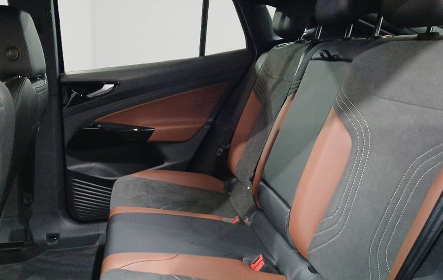 Choisissez votre volkswagen id5electrique chez CarGo Flex