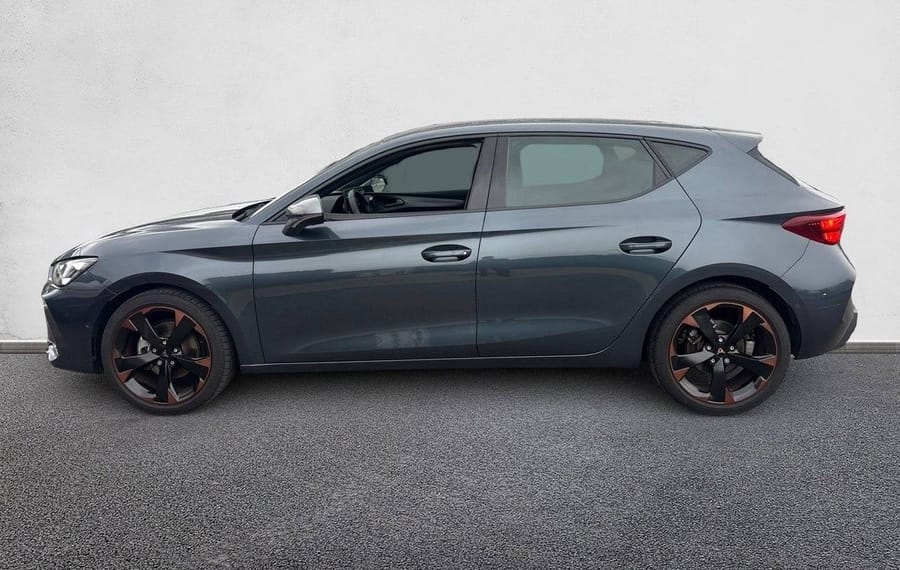 Choisissez votre cupra leon chez CarGo Flex