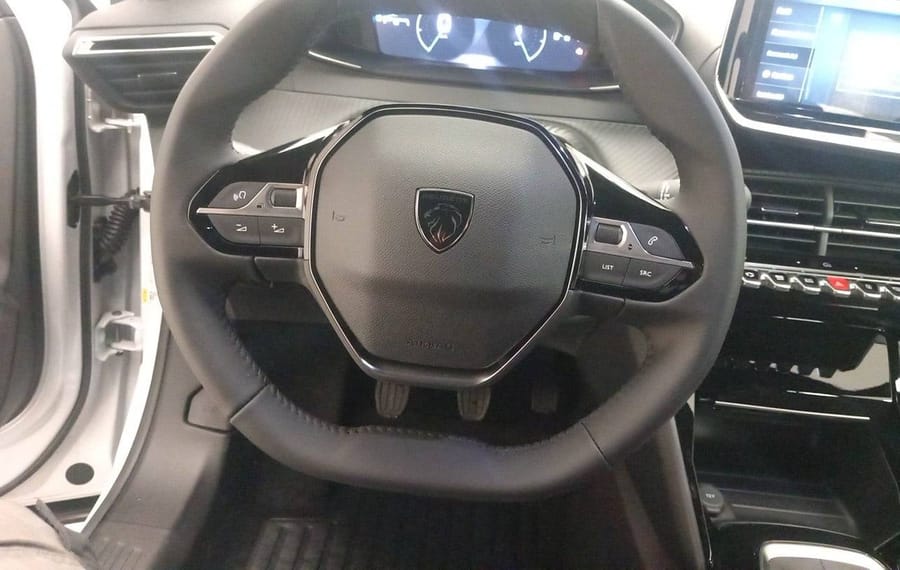 Choisissez votre peugeot 2008 chez CarGo Flex