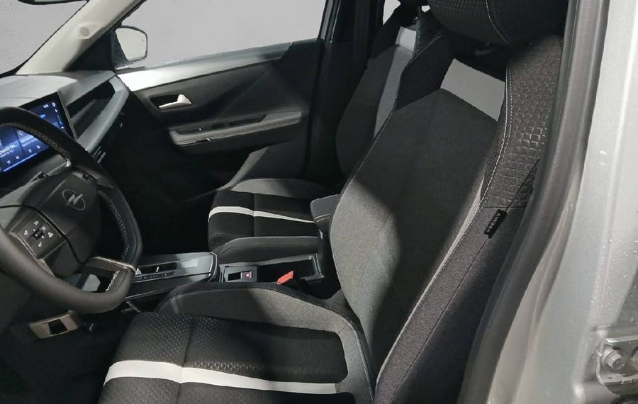 Choisissez votre opel frontera chez CarGo Flex