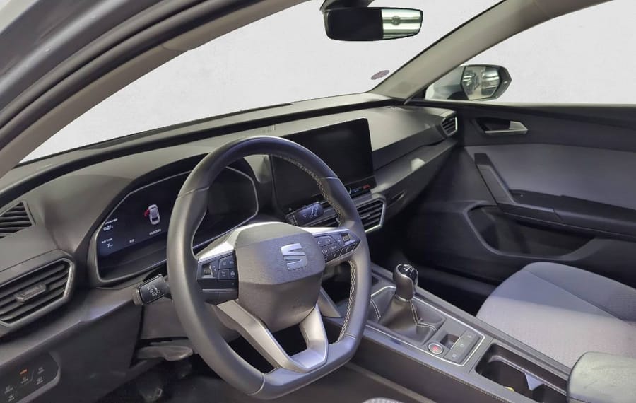 Choisissez votre seat leonbreak chez CarGo Flex