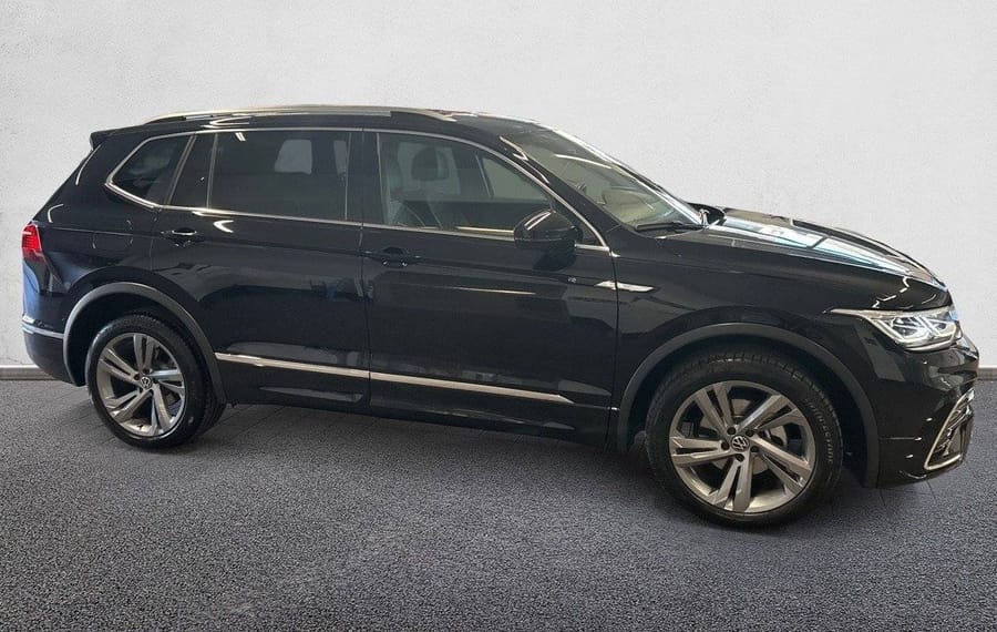 Choisissez votre volkswagen tiguanallspace chez CarGo Flex