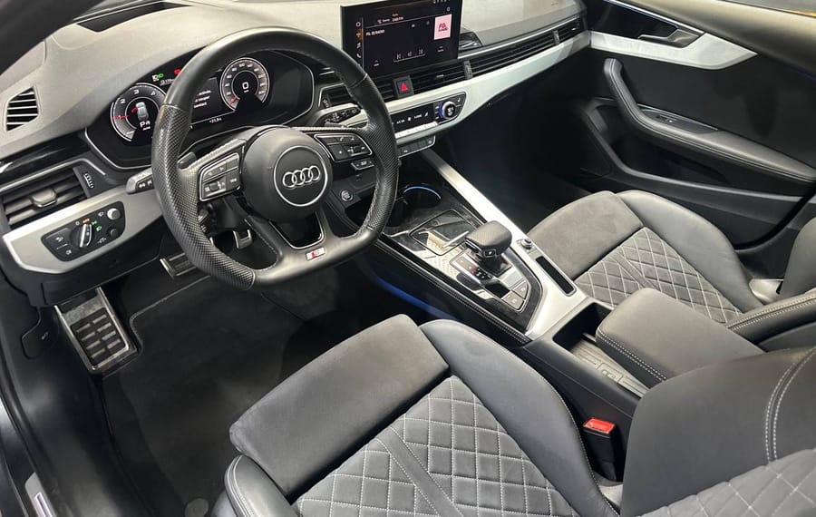 Choisissez votre audi a4break chez CarGo Flex
