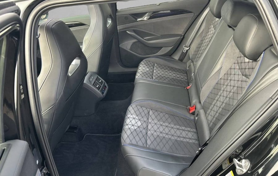 Choisissez votre volkswagen passatbreak chez CarGo Flex