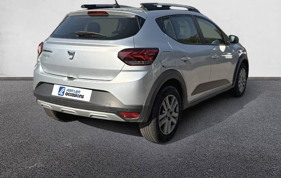 Choisissez votre dacia sandero chez CarGo Flex