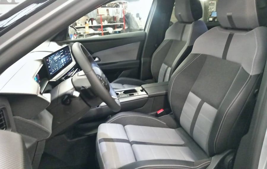 Choisissez votre opel grandland chez CarGo Flex