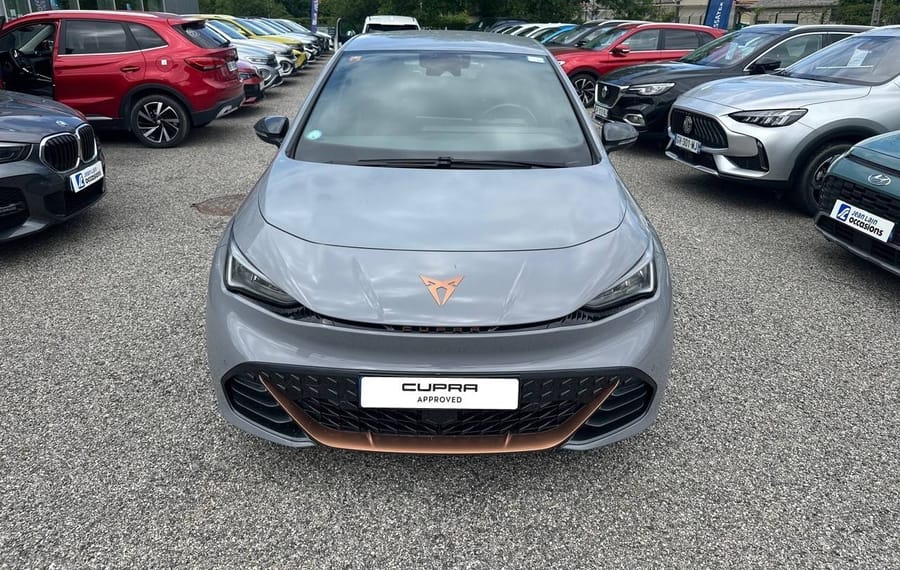Choisissez votre cupra bornelectrique chez CarGo Flex