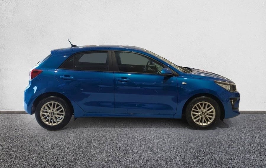 Choisissez votre kia rio chez CarGo Flex