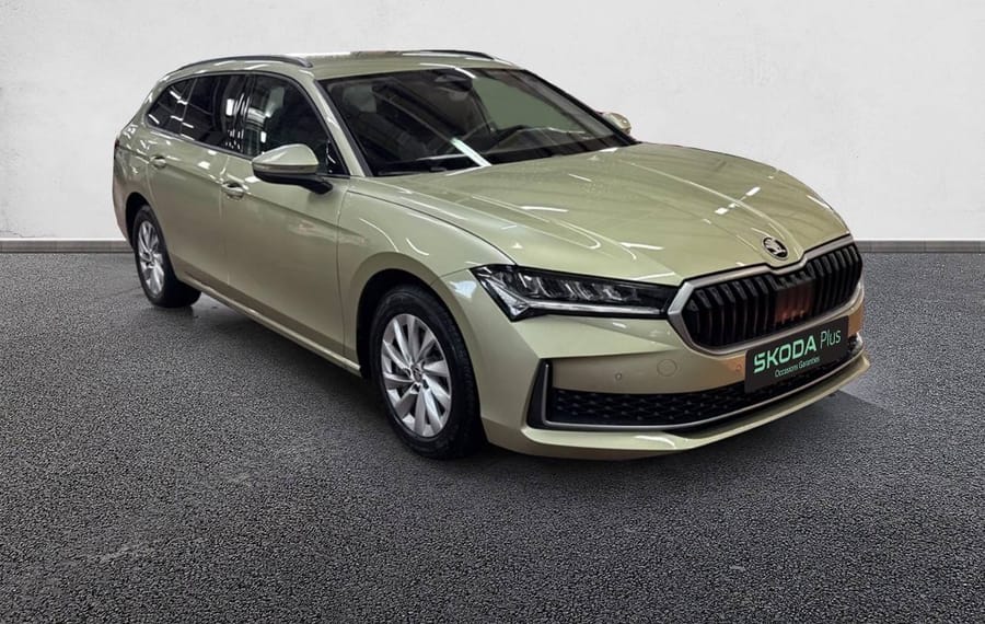 Choisissez votre skoda superbbreak chez CarGo Flex