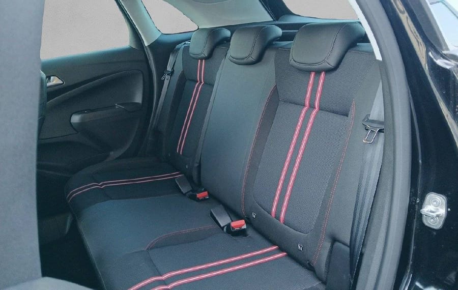 Choisissez votre opel crossland chez CarGo Flex