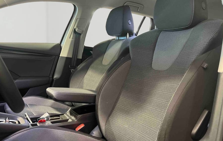 Choisissez votre skoda octaviabreak chez CarGo Flex