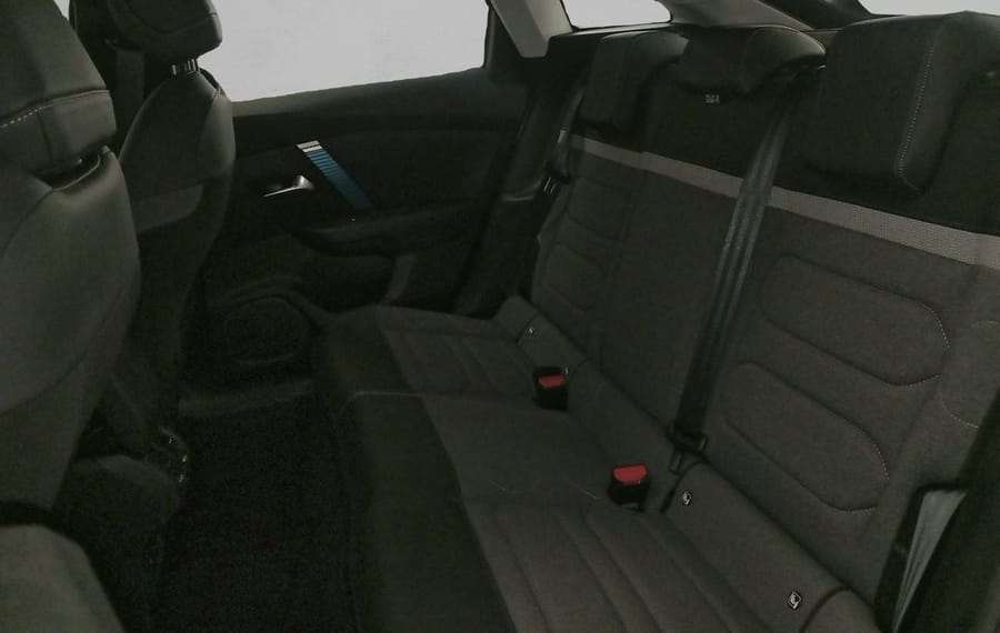 Choisissez votre citroen c4electrique chez CarGo Flex