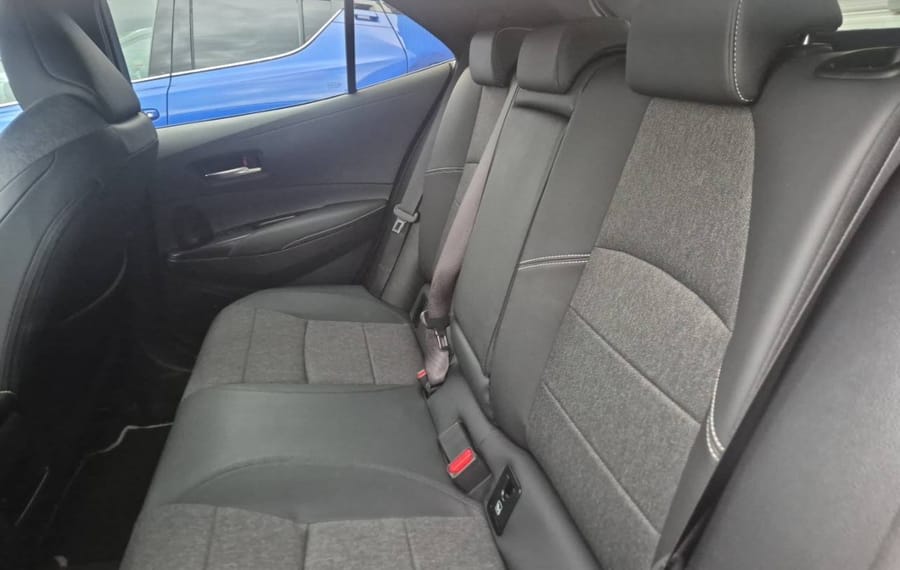 Choisissez votre toyota corolla chez CarGo Flex