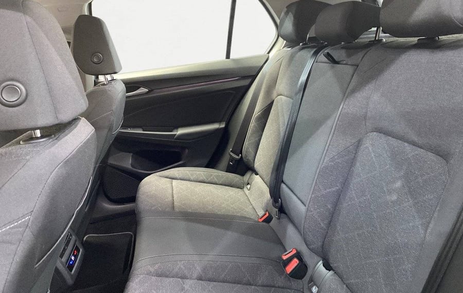 Choisissez votre volkswagen golf chez CarGo Flex