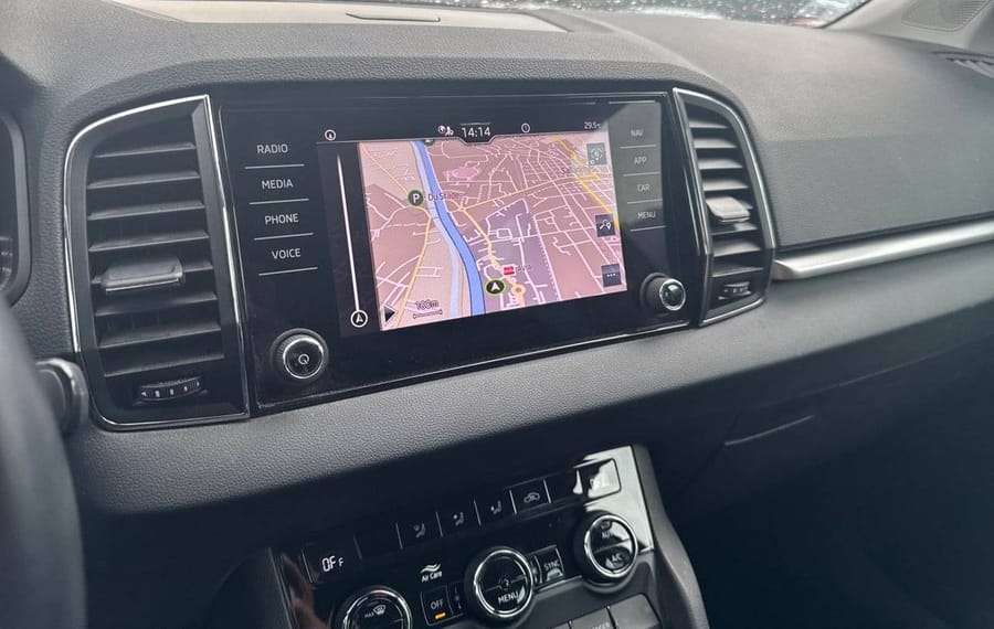 Choisissez votre skoda karoq chez CarGo Flex
