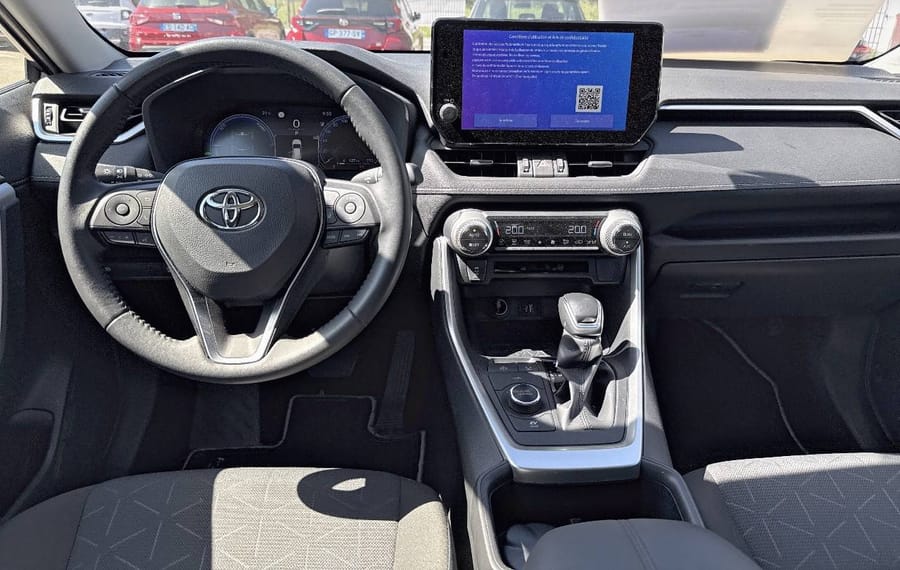 Choisissez votre toyota rav4 chez CarGo Flex
