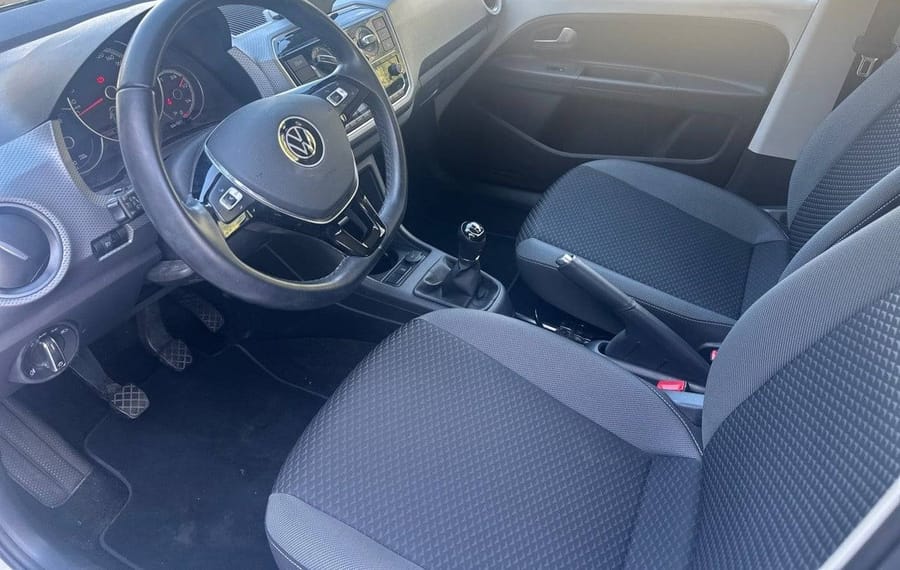 Choisissez votre volkswagen up chez CarGo Flex