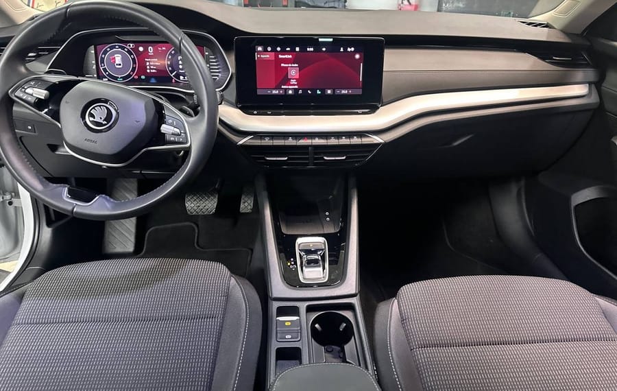 Choisissez votre skoda octaviabreak chez CarGo Flex