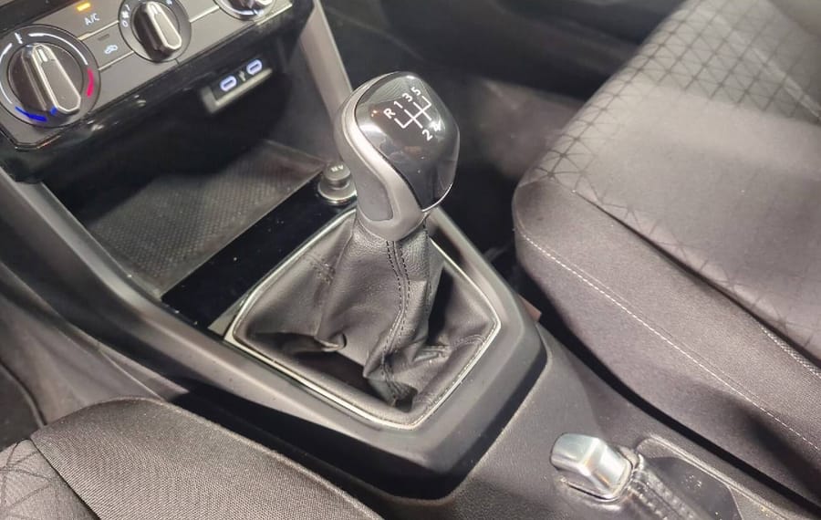 Choisissez votre volkswagen tcross chez CarGo Flex