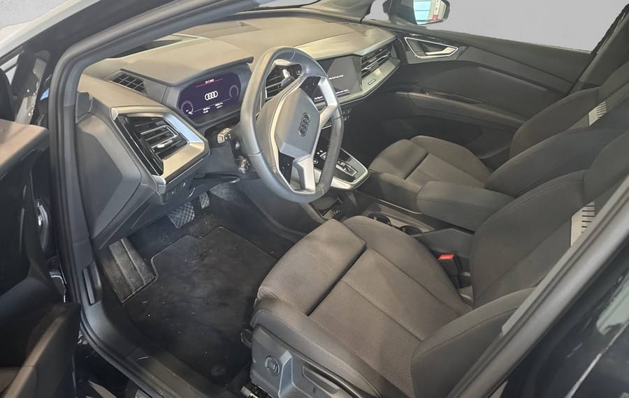 Choisissez votre audi q4electrique chez CarGo Flex