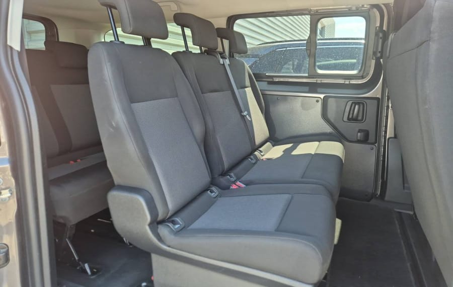 Choisissez votre toyota proacecombi chez CarGo Flex